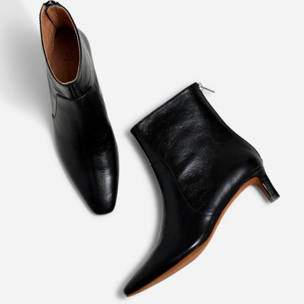 EUC Madewell Dimes Kitten-Heel Boots in Black Crinkle Shiny Leather

LAST DAY
